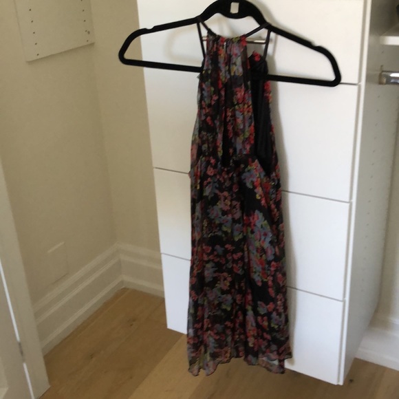 Floral mini dress by Traffic People - Picture 3 of 5